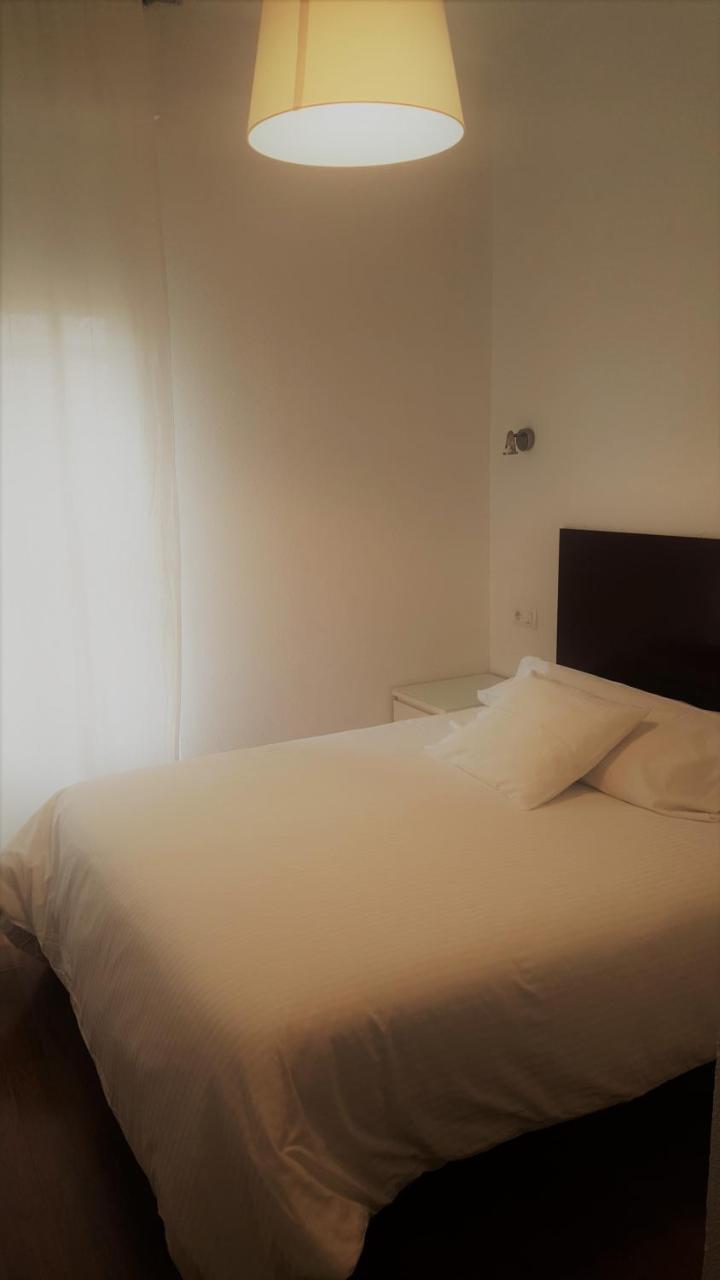 Hostal Santa Isabel Madrid Kültér fotó